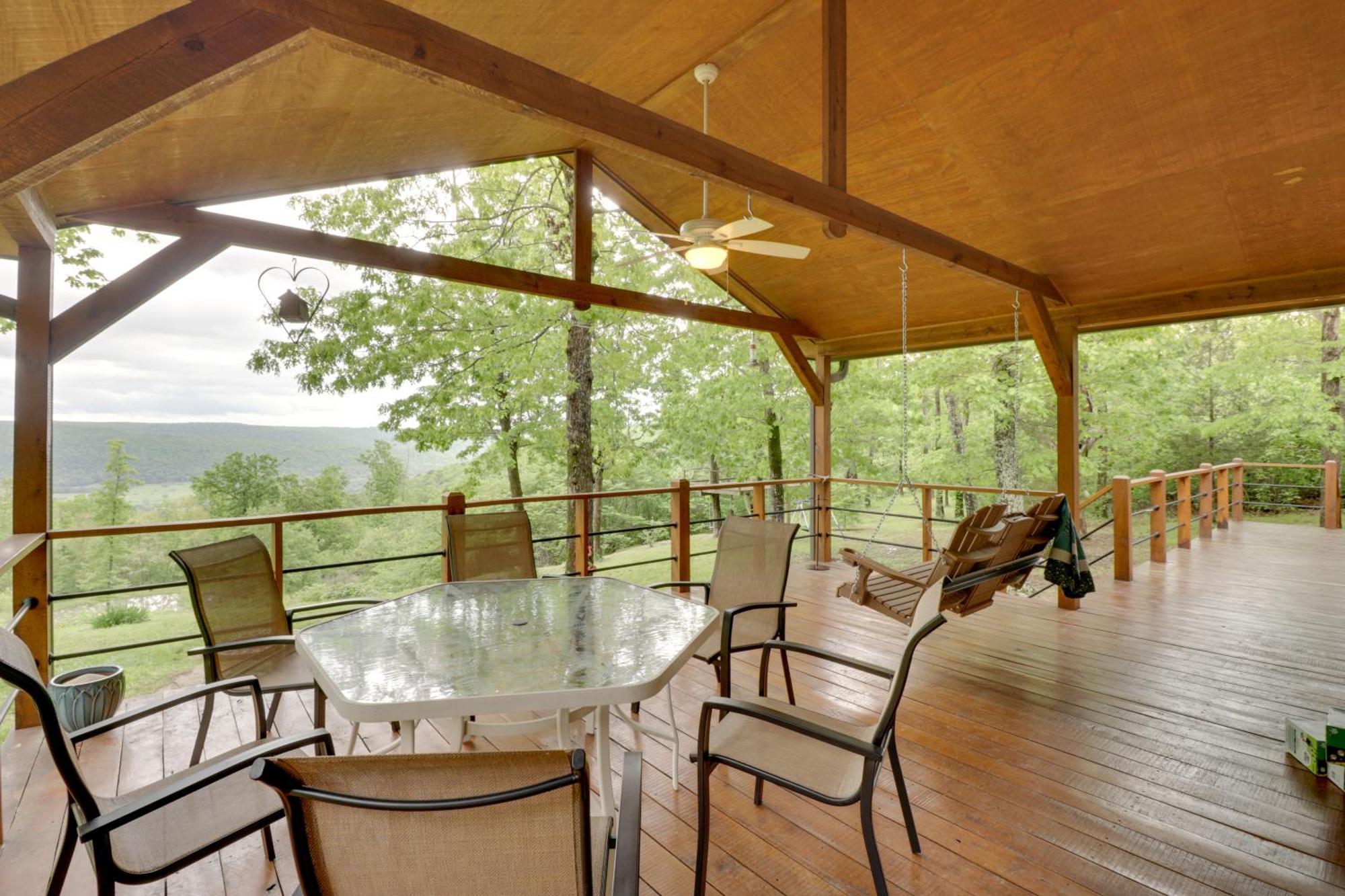 Spacious And Elegant Mountain View Cabin With Deck! المظهر الخارجي الصورة